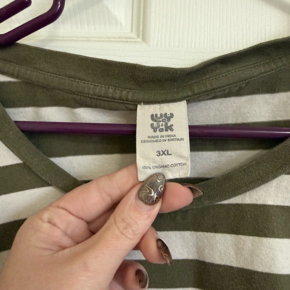 Lucy & Yak Green and White Striped Top - Picture 2 of 3